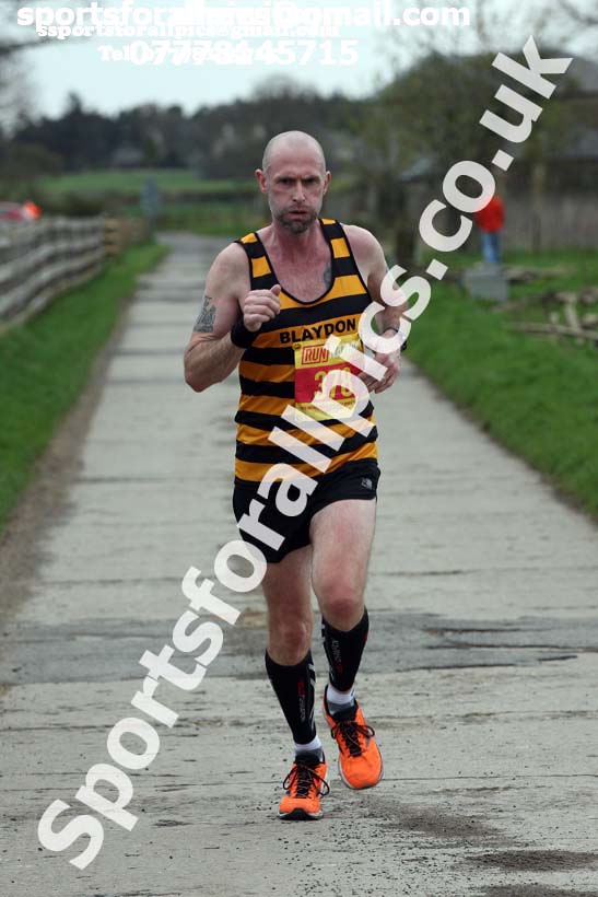 Kirkley Half Marathon, Kirkley Hall, near Ponteland, Northumberland Photo: David T. Hewitson/Sports for All Pics